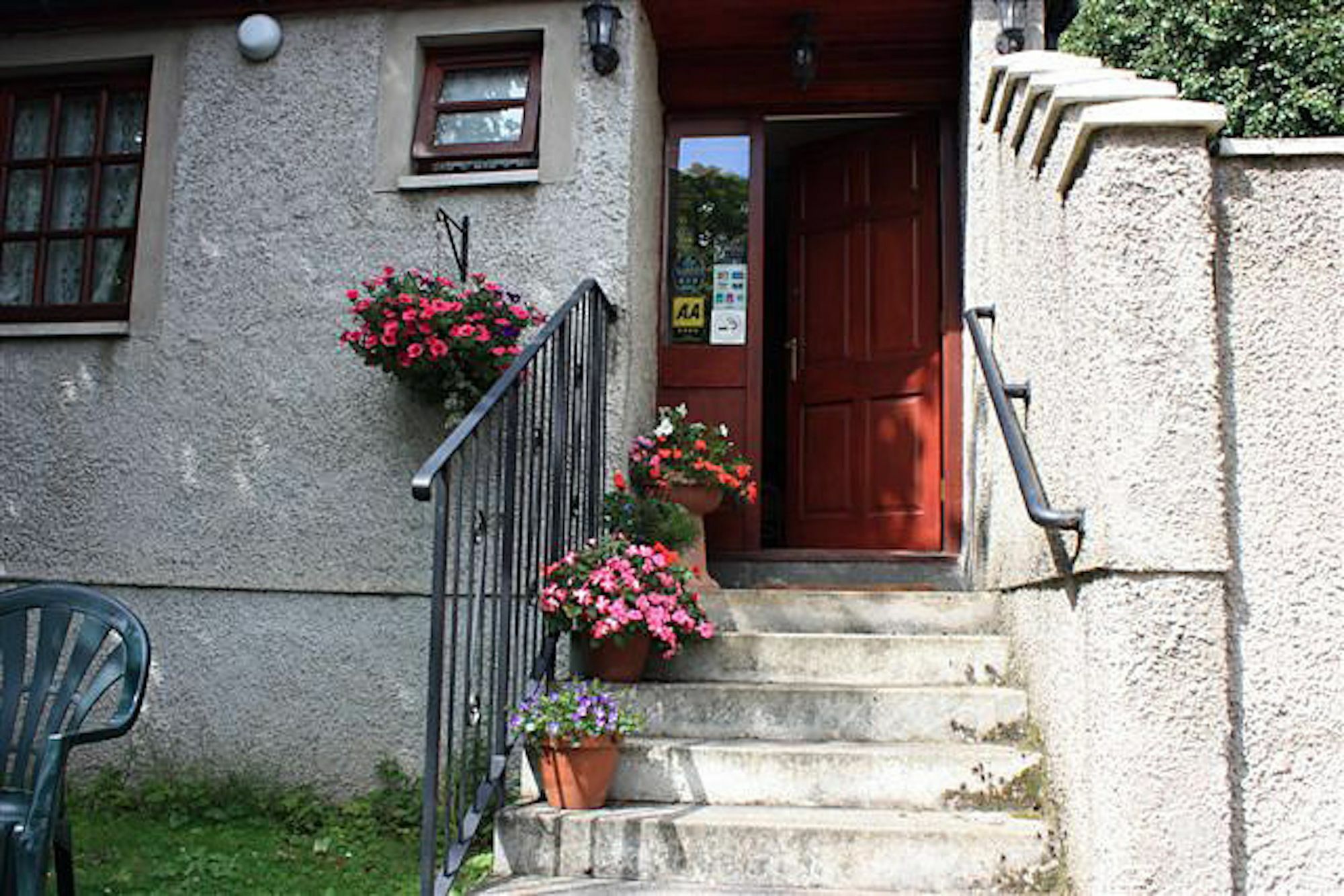Clarke Cottage Guest House Dunfermline Exterior photo
